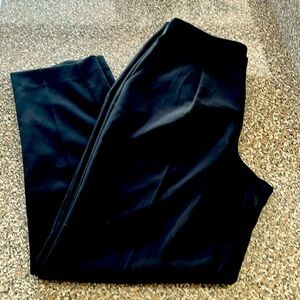 A new day black pleated dress pants size 6